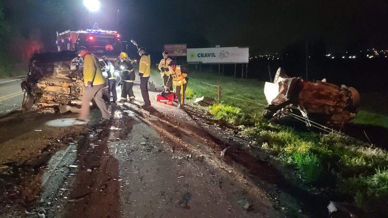 Acidente grave deixou tr&ecirc;s mortos e um seriamente ferido em Agron&ocirc;mica – Foto: Divulga&ccedil;&atilde;o/PRF/ND