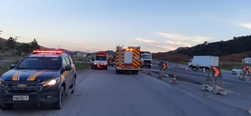 Motociclista morreu ap&oacute;s colidir contra um caminh&atilde;o nesta sexta-feira (19) – Foto: Divulga&ccedil;&atilde;o/Samu/ND