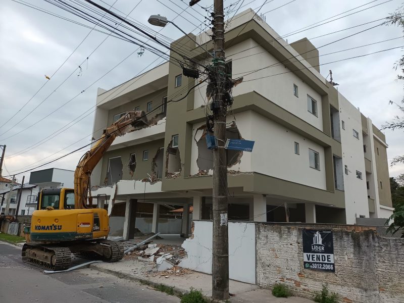 Empreendimento localizado no Norte da Ilha e demolido, nesta semana, por irregularidade &#8211; Foto: Prefeitura de Florianópolis/Divulgação/ND