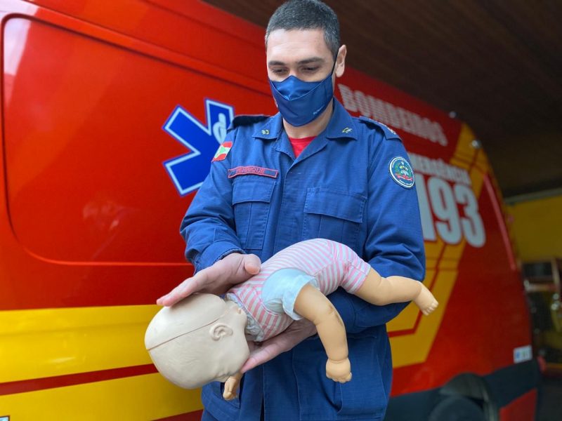 Golden August firefighters explain what to do if a baby chokes while