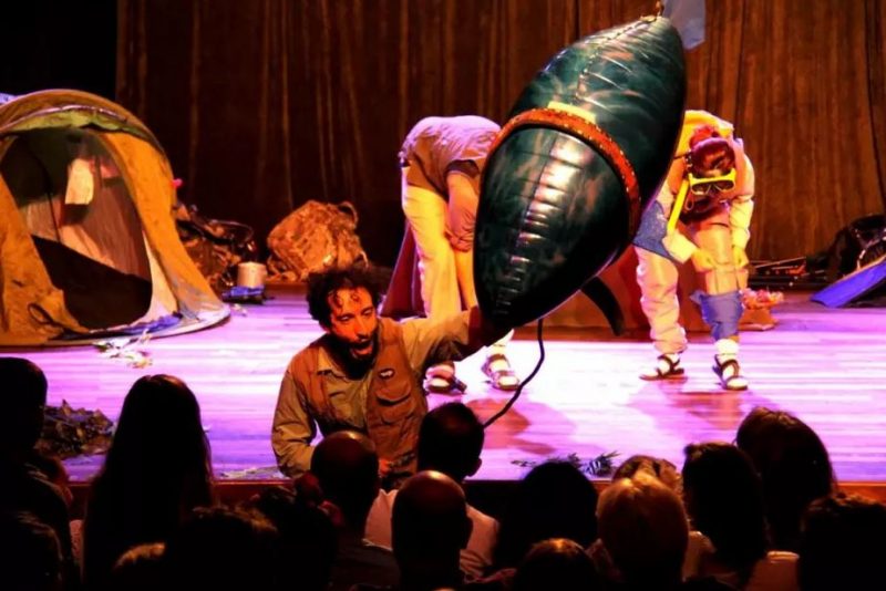 Com espetáculos durante o dia todo, a Fenatib se estende até 22 de setembro 