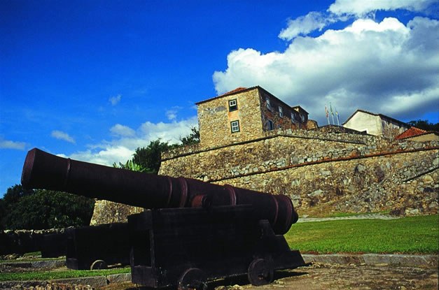 Fortaleza S&atilde;o Jos&eacute; da Ponta Grossa, na Praia do Forte, no Norte de Florian&oacute;polis – Foto: UFSC/Divulga&ccedil;&atilde;o/ND