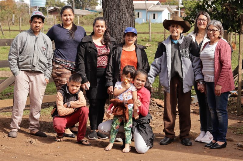 Parte da fam&iacute;lia passou o Dia dos Pais com Nabor. – Foto: Jhonatan Coppini/Oeste Mais