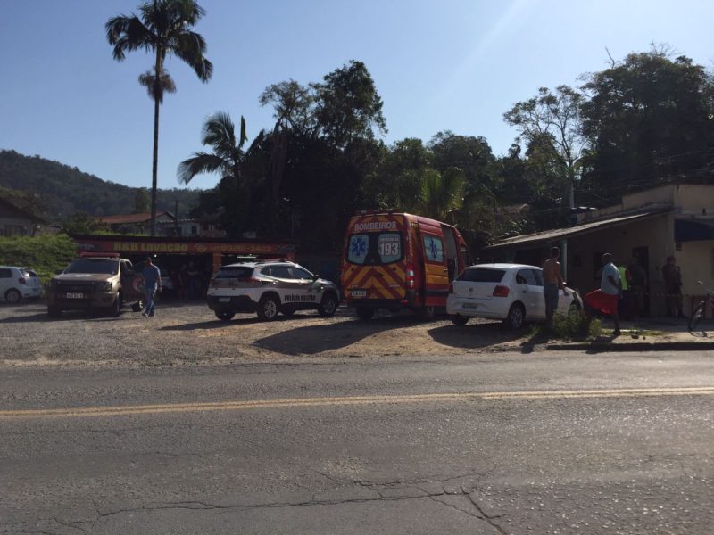 Briga de bar termina com homem morto na tarde desta sexta-feira em Blumenau – Foto: Portal Alexandre Jos&eacute;