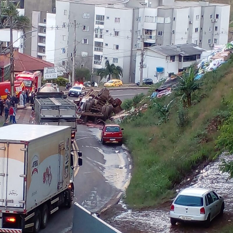 Acidente ocorreu na tarde desta quinta-feira (18). – Foto: Internet/Reprodu&ccedil;&atilde;o/ND