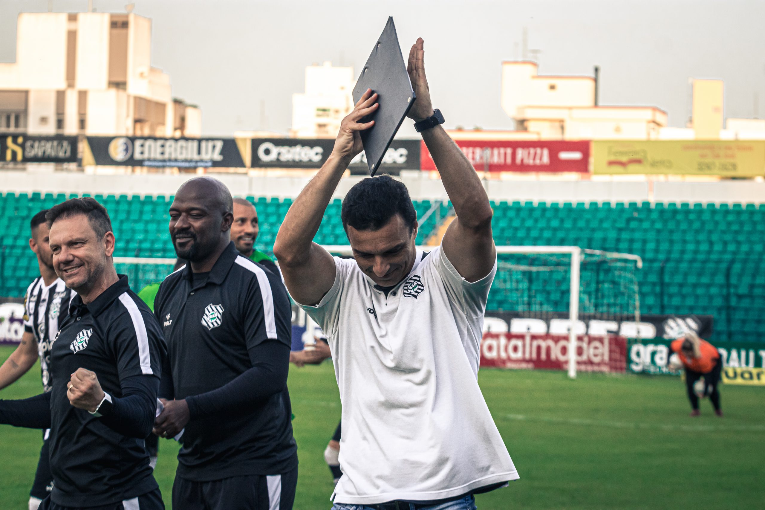 Dupla Invicta é Trunfo Do Figueirense Para Reagir Na Série C Entenda 