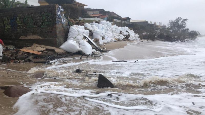 Mar&eacute; alta e ressaca deixam moradores do Sul da Ilha em alerta em Florian&oacute;polis – Foto: Arquivo pessoal/Divulga&ccedil;&atilde;o/ND