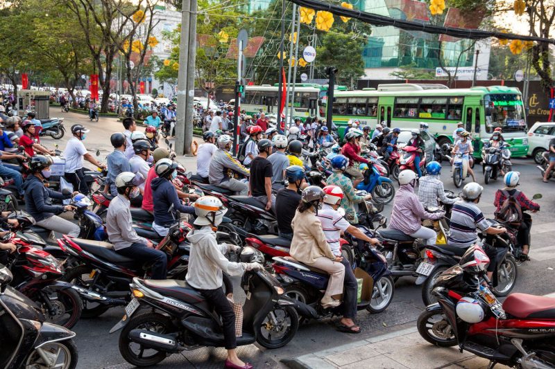 Tr&acirc;nsito de motocicletas no Vietnam, &Aacute;sia – Foto: Divulga&ccedil;&atilde;o / ND