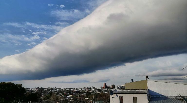 Nuvem rolo surge no Uruguai nesta segunda-feira (15) – Foto: NORBERTO OLIVA/METSUL/DIVULGA&Ccedil;&Atilde;O