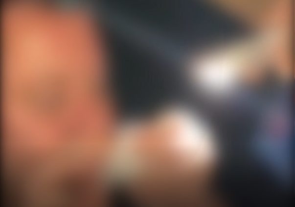 vereador usando aparentemente cocaína