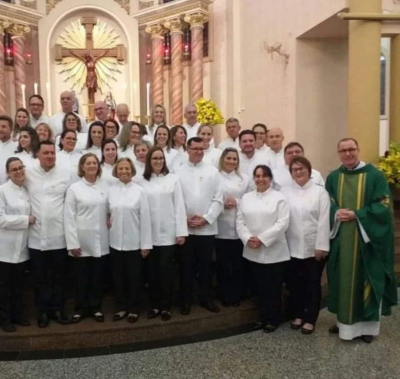 Padre Ant&ocirc;nio Junior levou seus fi&eacute;is &agrave;s l&aacute;grimas ao se despedir de Crici&uacute;ma. – Foto: Divulga&ccedil;&atilde;o/ND