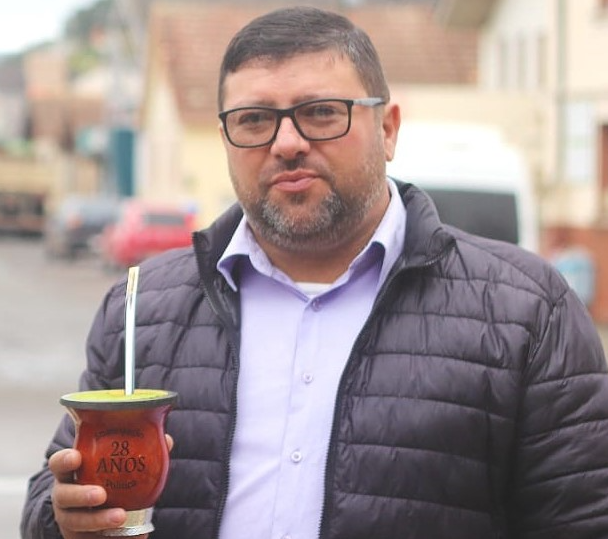 Na senten&ccedil;a, a Ju&iacute;za refor&ccedil;a que Laura Flores n&atilde;o possui experi&ecirc;ncias ou&nbsp; qualifica&ccedil;&otilde;es relacionadas ao cargo &nbsp;– Foto: Prefeitura de Painel/Divulga&ccedil;&atilde;o/ND