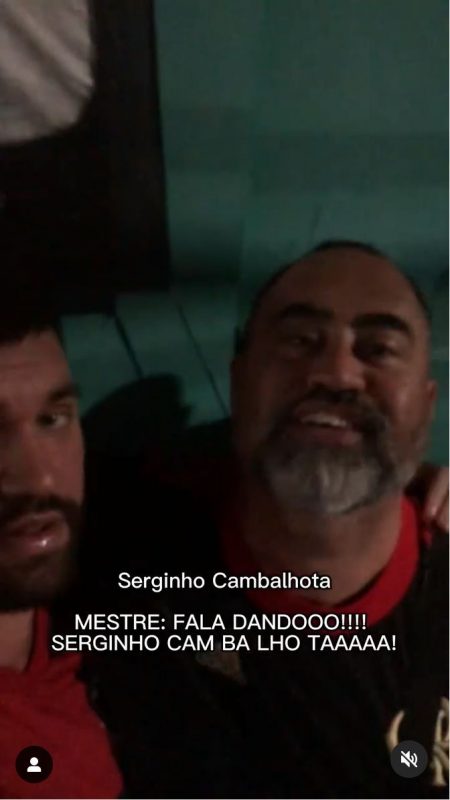 Irwen Pereira viraliza cumprimentando estranhos na rua – Foto: Reprodu&ccedil;&atilde;o/ @irwenpereira/ ND