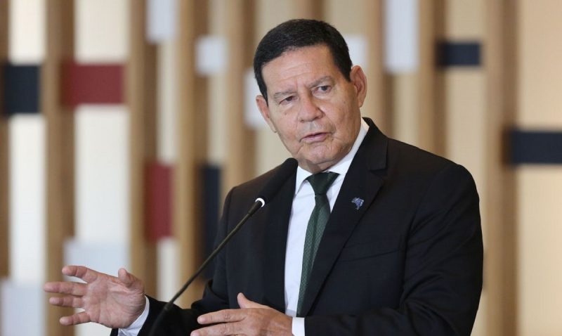 Vice-presidente da Rep&uacute;blica, Hamilton Mour&atilde;o, registrou sua candidatura para o Senado nesta ter&ccedil;a(9) – Foto: Fabio Rodrigues Pozzebom/Ag&ecirc;ncia Brasil/ND