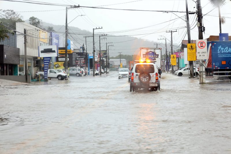 V&oacute;rtice Cicl&ocirc;nico de Altos N&iacute;veis costuma trazer transtornos, como alagamentos – Foto: Cristiano Andujar/Divulga&ccedil;&atilde;o/ND