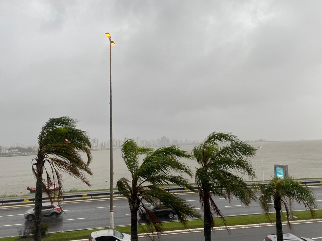 Forma O De Ciclone Ventos De At Km H E Geada Veja Mudan As No Tempo Em Sc Nd Mais