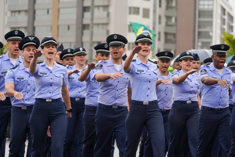 Desfile cívico-militar de 7 de setembro em Florianópolis