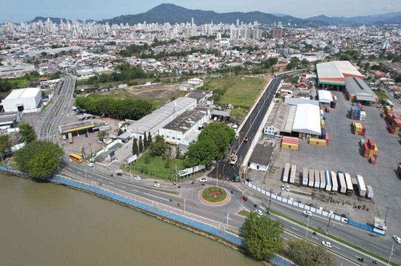 Via deve desafogar tr&acirc;nsito de caminh&otilde;es na cidade – Foto: Altamiro Rosa/Prefeitura de Itaja&iacute;/Reprodu&ccedil;&atilde;o/ND