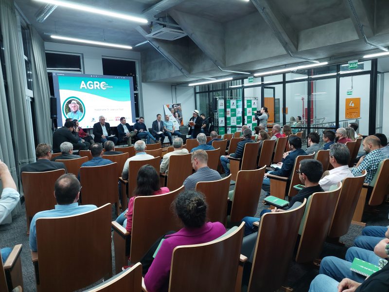 Evento reuniu empres&aacute;rios do agroneg&oacute;cio. – Foto: Caroline Figueiredo/ND