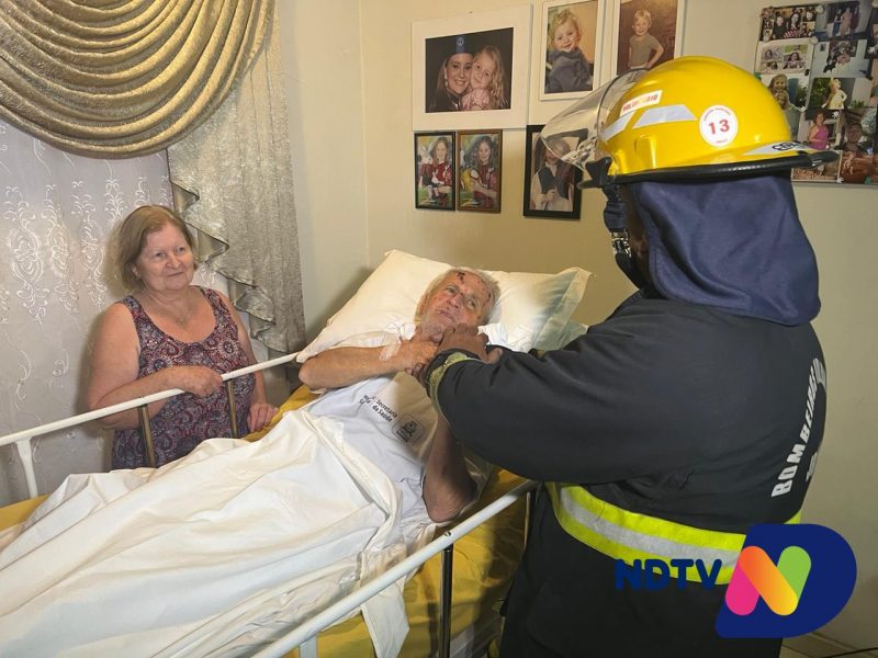 Avelino Rieper recebeu alta uma semana ap&oacute;s ser atropelado na BR-101 e recebeu homenagem em casa – Foto: Ricardo Alves/NDTV
