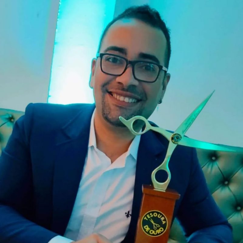 cabeleireiro Davi Custódio