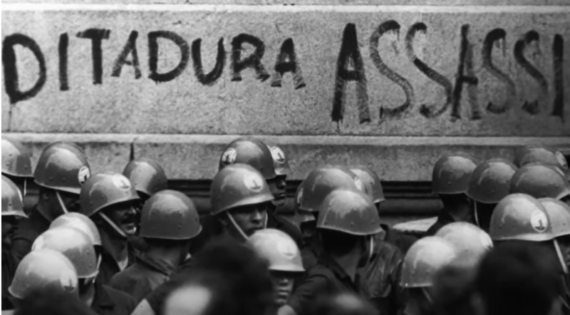 Filme teve exibi&ccedil;&atilde;o proibida em audit&oacute;rio de escola – Foto: Reprodu&ccedil;&atilde;o/Geada de Chumbo, Mem&oacute;rias da Ditadura Militar em Lages/ND