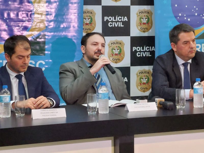 Juiz Eleitoral da 35&ordf; zona, Ederson Tortelli. – Foto: Caroline Figueiredo/ND