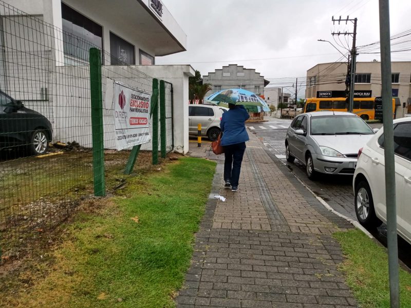 Ter&ccedil;a-feira promete muitas nuvens e chuva ocasional, ocorrendo de forma persistente nas &aacute;reas de divisa com o Paran&aacute; – Foto: Raquel Bauer/ND