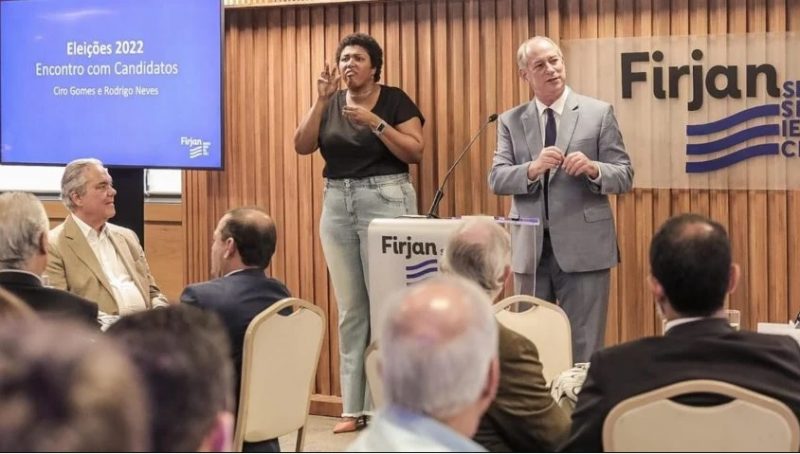 Em sua fala, Ciro diz &ldquo;um com&iacute;cio para gente preparada&rdquo; e ainda completa dizendo &ldquo;imagine eu explicar isso numa favela, n&eacute;?&rdquo; –&nbsp; FOTO: Keiny Andrade/Divulga&ccedil;&atilde;o/ND