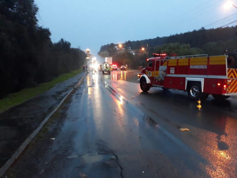 A PM (Pol&iacute;cia Militar) e PRE (Pol&iacute;cia Rodovi&aacute;ria Estadual) tamb&eacute;m foram acionadas, ap&oacute;s a cena ficou aos cuidados da Pol&iacute;cia Cient&iacute;fica. &mdash; Foto: Corpo de Bombeiros/ND