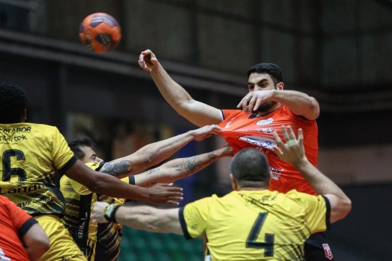 Em fase concentrada e maratona de jogos, Joinville perde para equipes paranaenses na Liga Nacional de Handebol – Foto: Divulga&ccedil;&atilde;o/ND