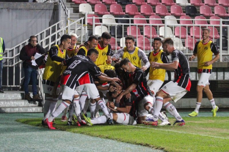 JEC vence o Carlos Renaux e reassume a lideran&ccedil;a da Copa Santa Catarina – Foto: Vitor Mira/JEC/Divulga&ccedil;&atilde;o/ND
