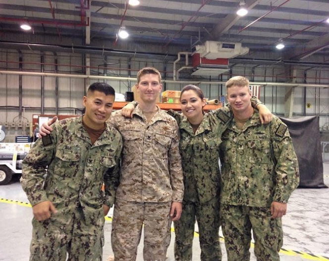 Jovem j&aacute; foi mec&acirc;nica de avia&ccedil;&atilde;o da Marinha – Foto: Reprodu&ccedil;&atilde;o/@officiallyndsi/ND