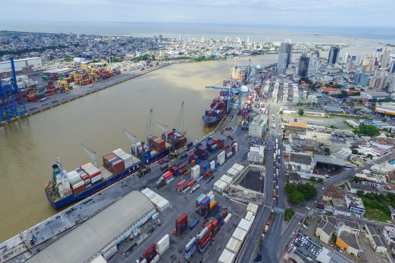 Imagem aérea do Porto de Itajaí