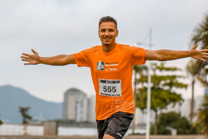 Meia Maratona Internacional de Florian&oacute;polis ser&aacute; realizada neste domingo – Foto: Foco Radical/Sportsland/Divulga&ccedil;&atilde;o/ND