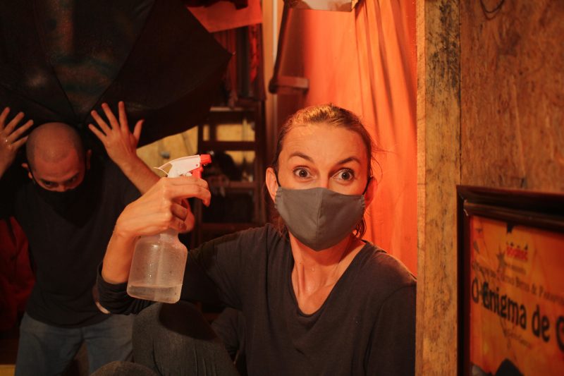 Limita-a&ccedil;&otilde;es: As Coisas que Guardamos, do Dionisos Teatro, de Joinville | Foto Fabr&iacute;cio Porto/Divulga&ccedil;&atilde;o/ND