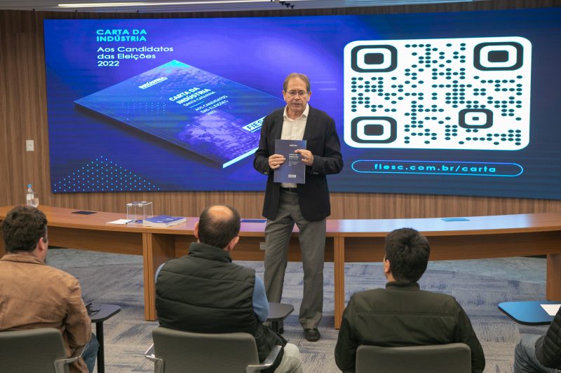 Presidente da Fiesc, Mario Cezar de Aguiar, no lan&ccedil;amento da edi&ccedil;&atilde;o 2022 da Carta da Ind&uacute;stria – Foto: Filipe Scotti/Fiesc/Divulga&ccedil;&atilde;o/ND