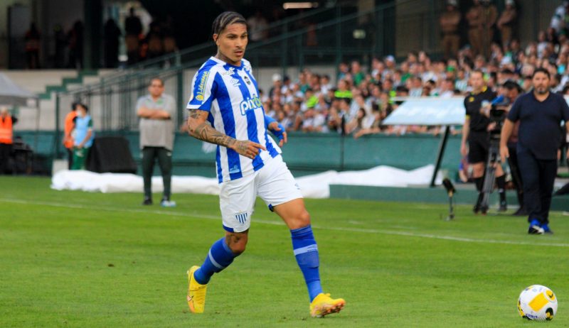 Paolo Guerrero fora dos planos do Ava&iacute;, da dele&ccedil;&atilde;o peruana e do Alianza de Lima&nbsp; Foto: Andr&eacute; Palmeira Ribeiro/Ava&iacute; F.C/ND