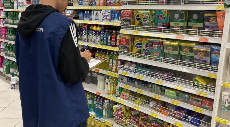 Pre&ccedil;os variam em estabelecimentos – Foto: Divulga&ccedil;&atilde;o/ Prefeitura de Gaspar/Procon/ND