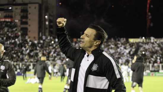 Ex-técnico do Figueirense assume rival do Avaí na Série B