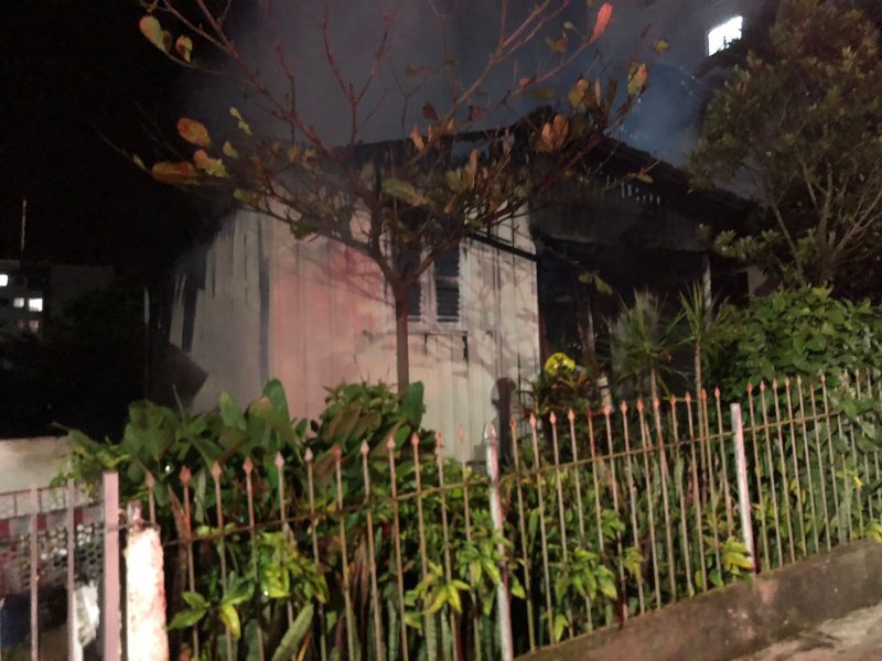 Casa &eacute; destru&iacute;da em inc&ecirc;ndio em Cocal do Sul – Foto: CBMSC/Divulga&ccedil;&atilde;o/ND