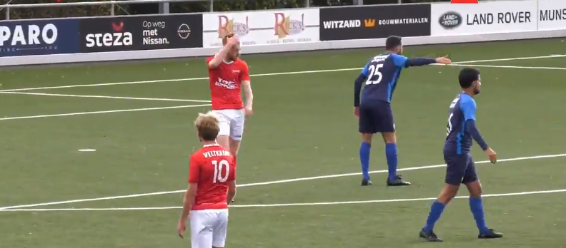 Atacante da Holanda fez feio no p&ecirc;nalti – Foto: Reprodu&ccedil;&atilde;o Twitter