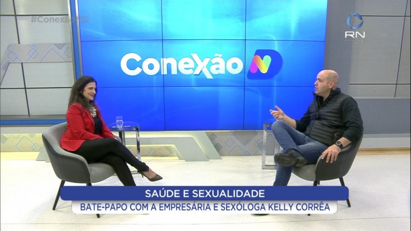 Sex&oacute;loga Kelly Corr&ecirc;a fala sobre relacionamentos no Conex&atilde;o ND – Foto: Reprodu&ccedil;&atilde;o/NDTV