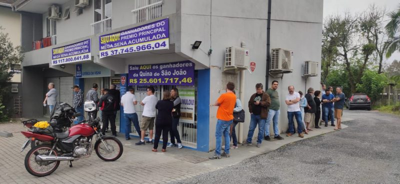 Sortudo acertou quatro das cinco dezenas da Quina em uma aposta feita na Lotérica da Velha, nesta segunda-feira (8)