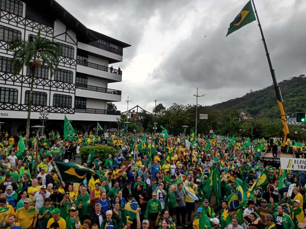 Fotos Veja Como Foi A Manifestação Pró Governo Em Blumenau Neste 7 De Setembro Nd Mais 5302