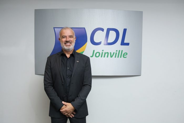 O novo presidente da CDL Joinville &eacute; empres&aacute;rio do ramo de tecidos em Joinville. – Foto: Divulga&ccedil;&atilde;o/Internet