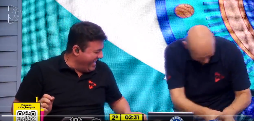 Narrador teve que ir ao banheiro – Foto: Reprodu&ccedil;&atilde;o Twitter