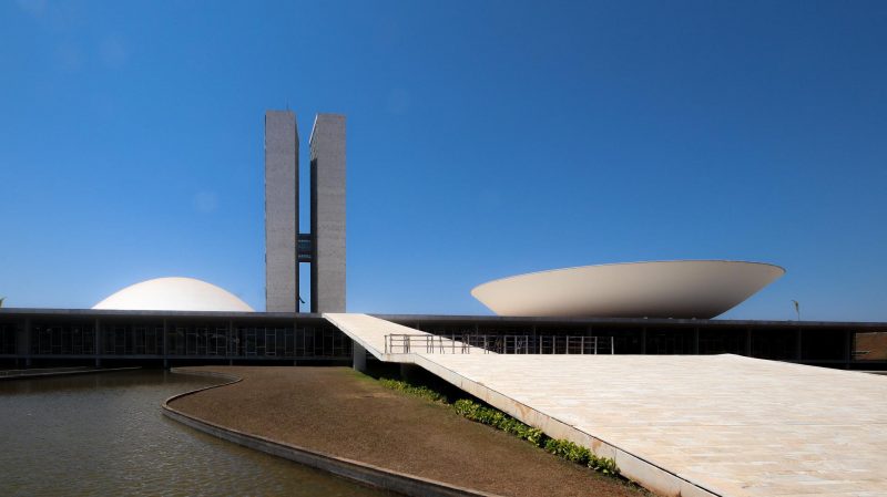 PEC que criminaliza porte e posse de drogas no Brasil foi aprovada com ampla maioria de votos no Senado