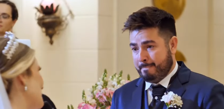 Noiva brinca com futebol nos votos – Foto: Reprodu&ccedil;&atilde;o Youtube