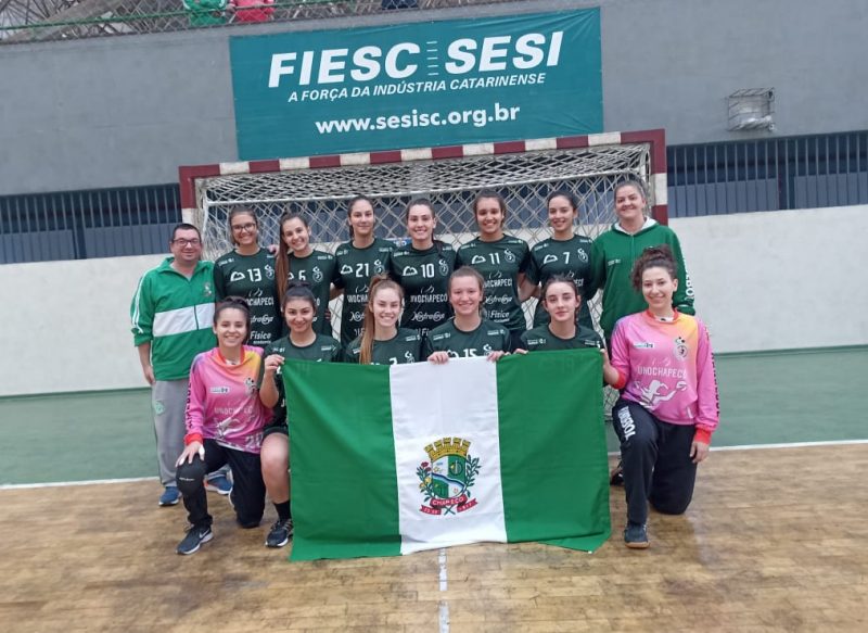 As meninas Chapecoenses do handebol foram superadas por Joa&ccedil;aba por 40×25. – Foto: Prefeitura de Chapec&oacute;/Reprodu&ccedil;&atilde;o/ND